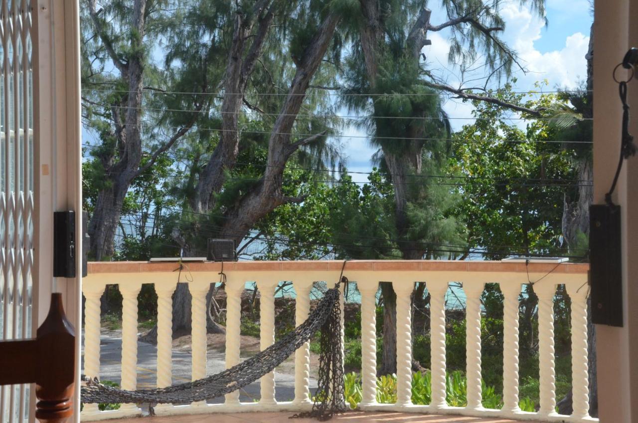Butterfly Villas Grand Anse  Exterior photo